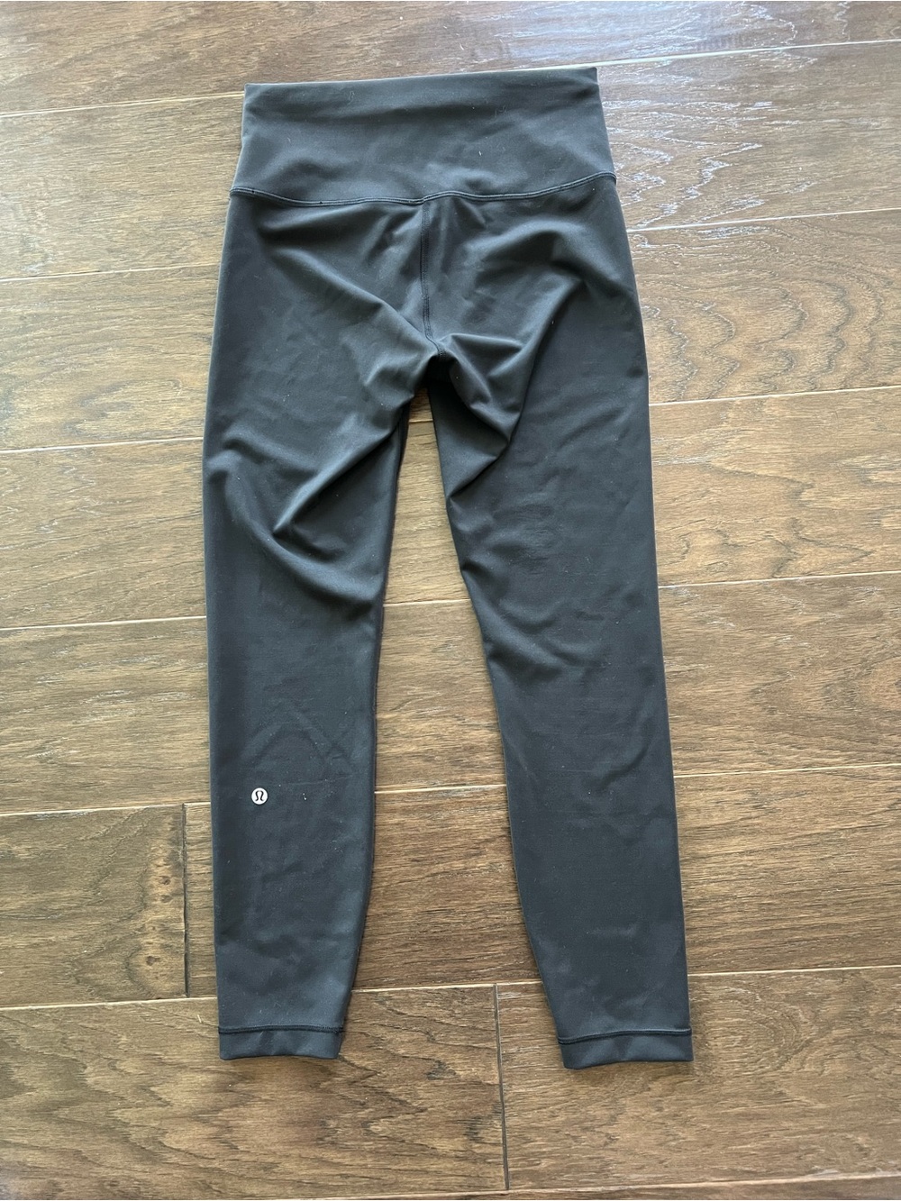 Lululemon leggings 26”